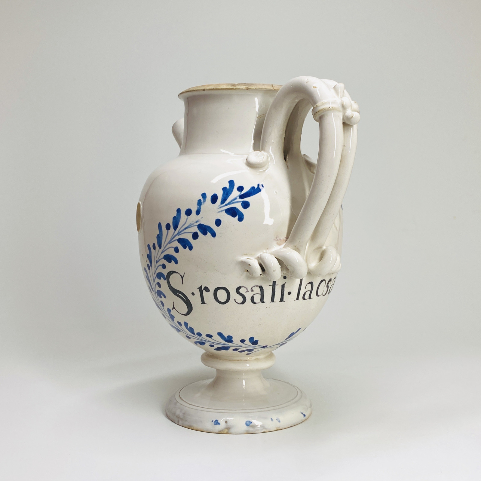 Pharmacy pot in earthenware from Lyon - Seventeenth century