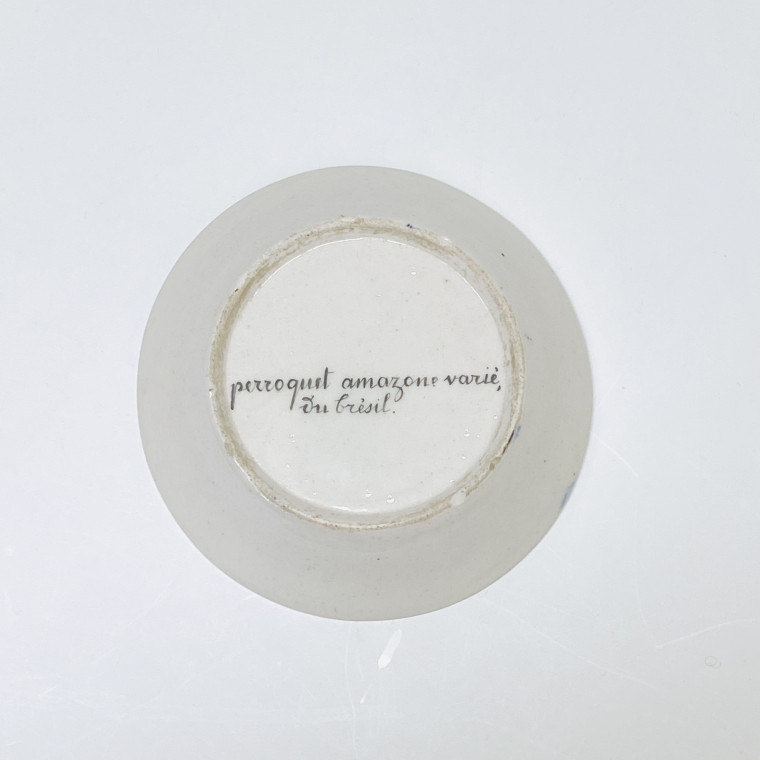 Tournai - Two rare cups called "To the birds of Buffon", from the service of the Duke of Orléans - 1787-1792 - Price on request.