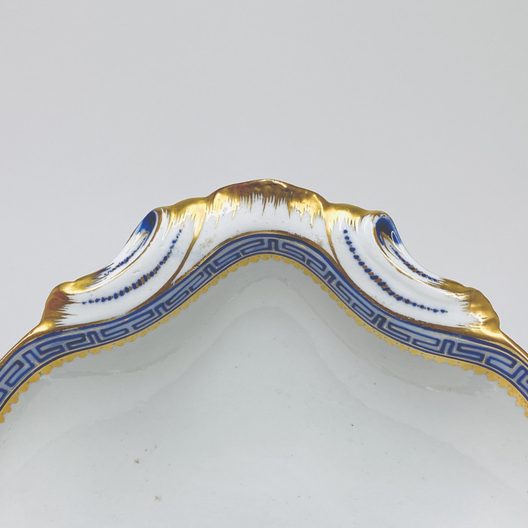 Tournai - Pair of compotes in the shape of a shell - Eighteenth century