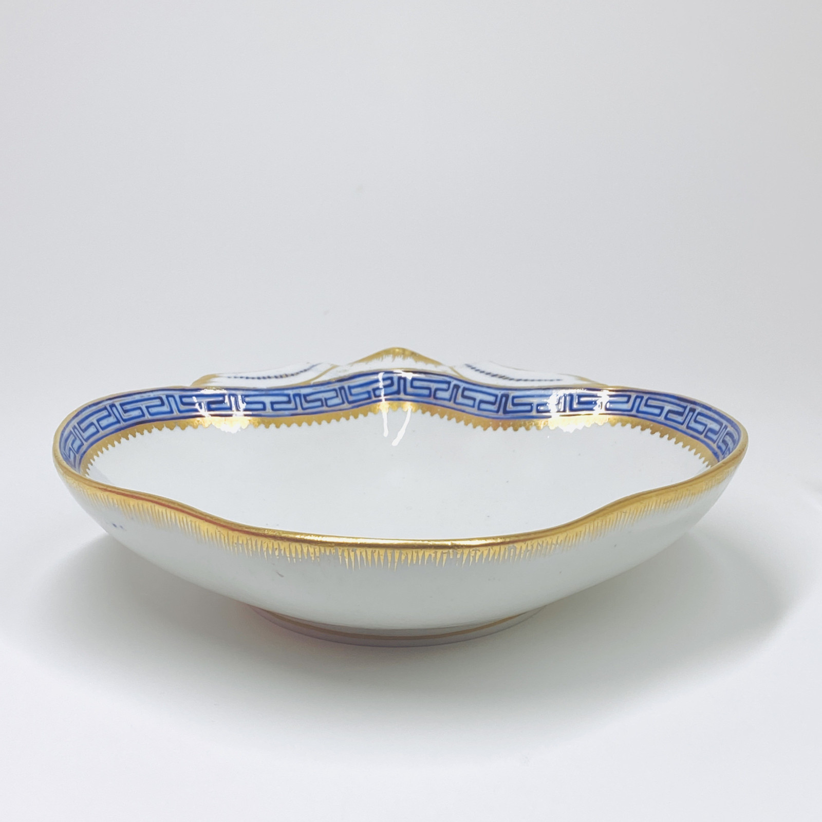 Tournai - Pair of compotes in the shape of a shell - Eighteenth century