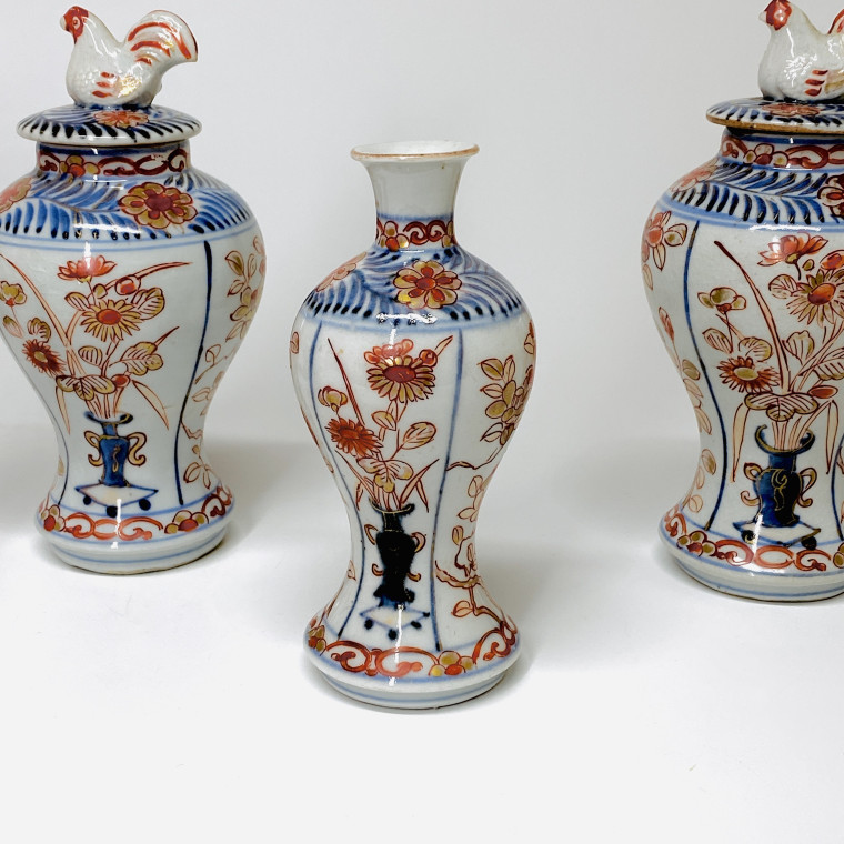 Japanese porcelain trim with Imari decoration - Arita - Early eighteenth century