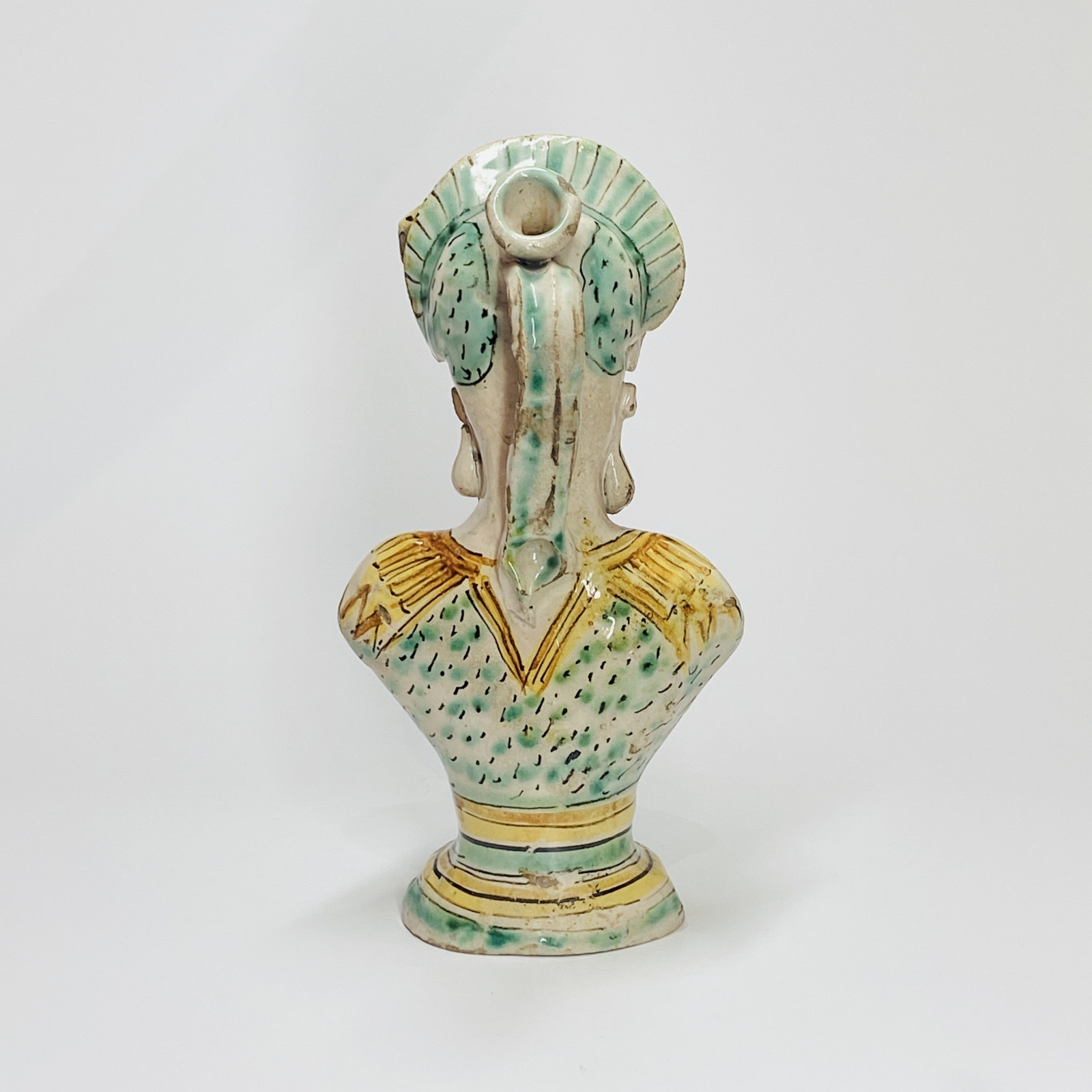 Ariano Irpino (Italy) - Pitcher depicting a female bust - Late Eighteenth century