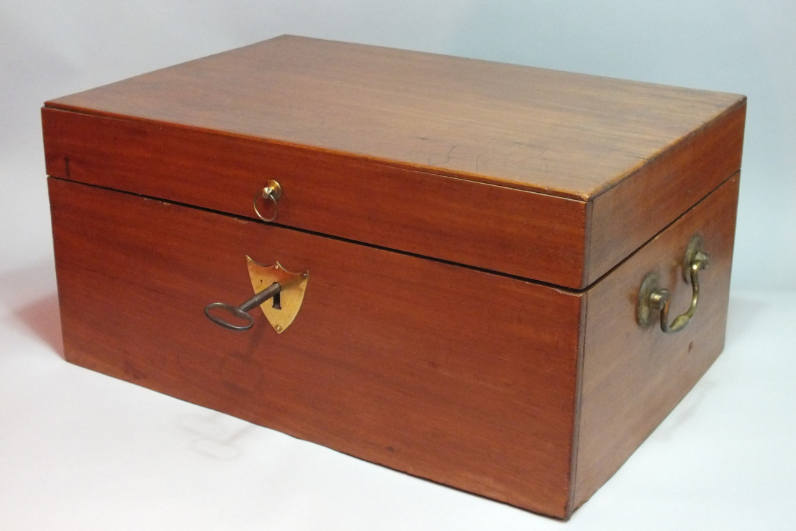 Paris - Grand coffret de voyage – Vers 1800