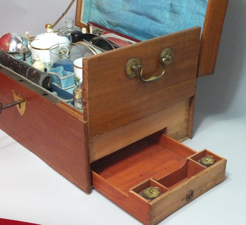 Paris - Grand coffret de voyage – Vers 1800