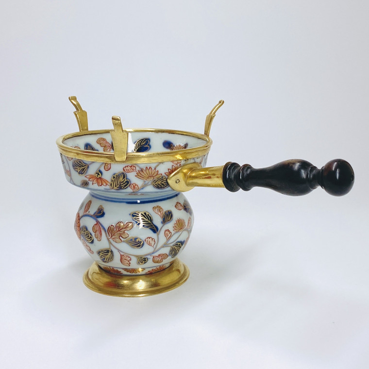 Japan - Small stove with Imari decoration - Eighteenth century