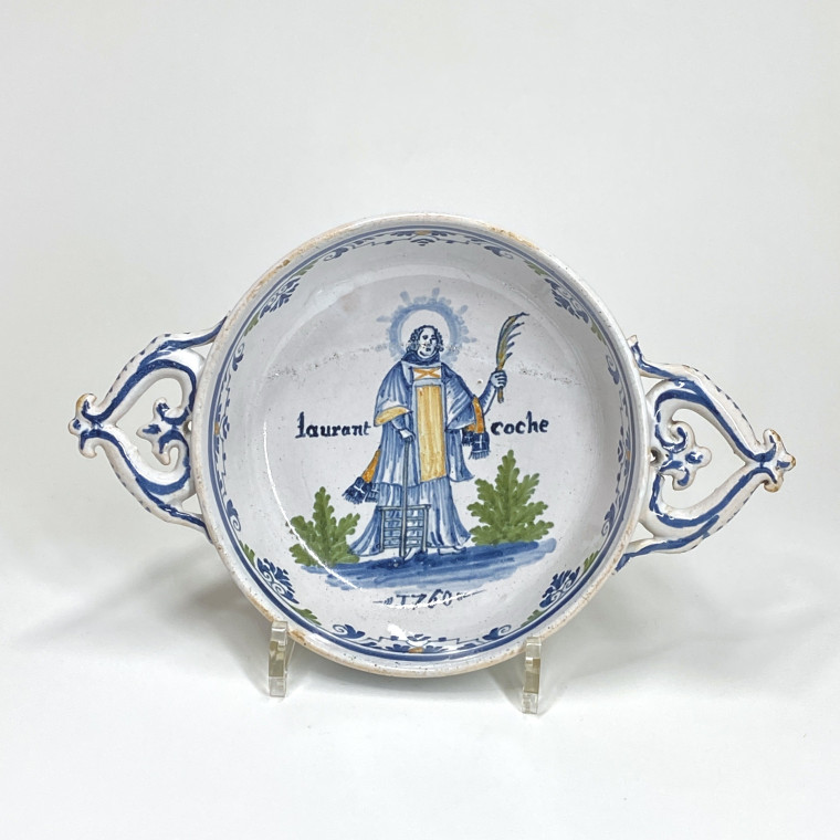 Moulins -  Grande écuelle patronymique - Datée 1760