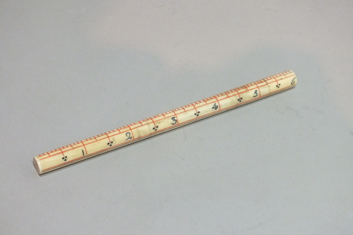 Large travel package - By 1800