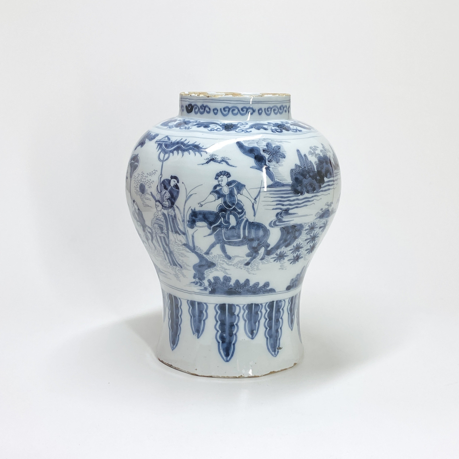 Delft - Deux potiches à décor aux chinois - Fin du XVIIe siècle