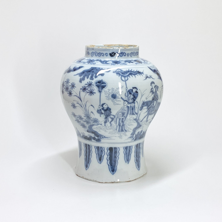Delft - Deux potiches à décor aux chinois - Fin du XVIIe siècle