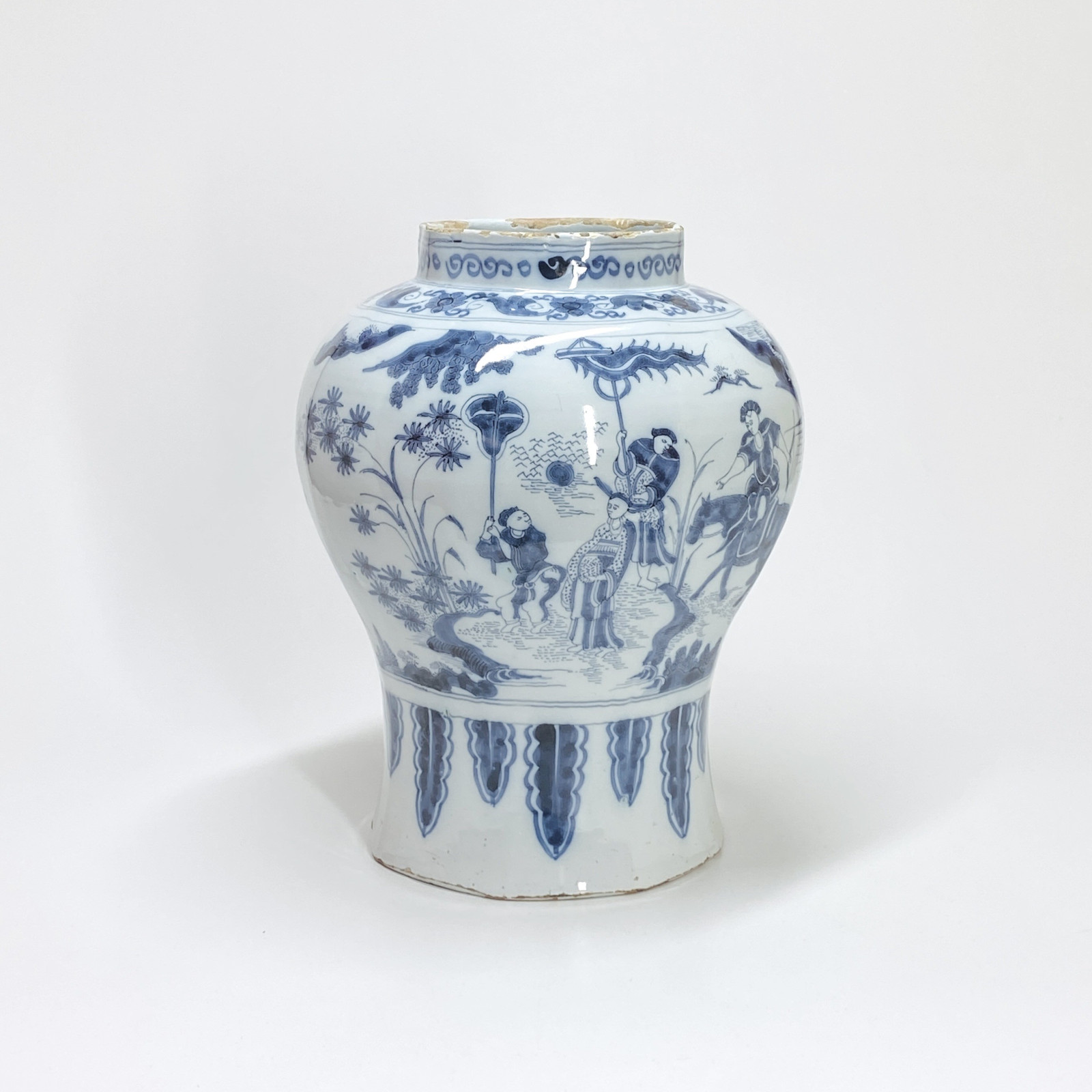 Delft - Deux potiches à décor aux chinois - Fin du XVIIe siècle
