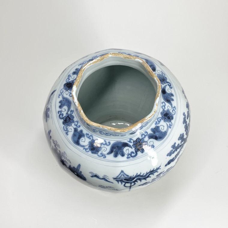 Delft - Deux potiches à décor aux chinois - Fin du XVIIe siècle