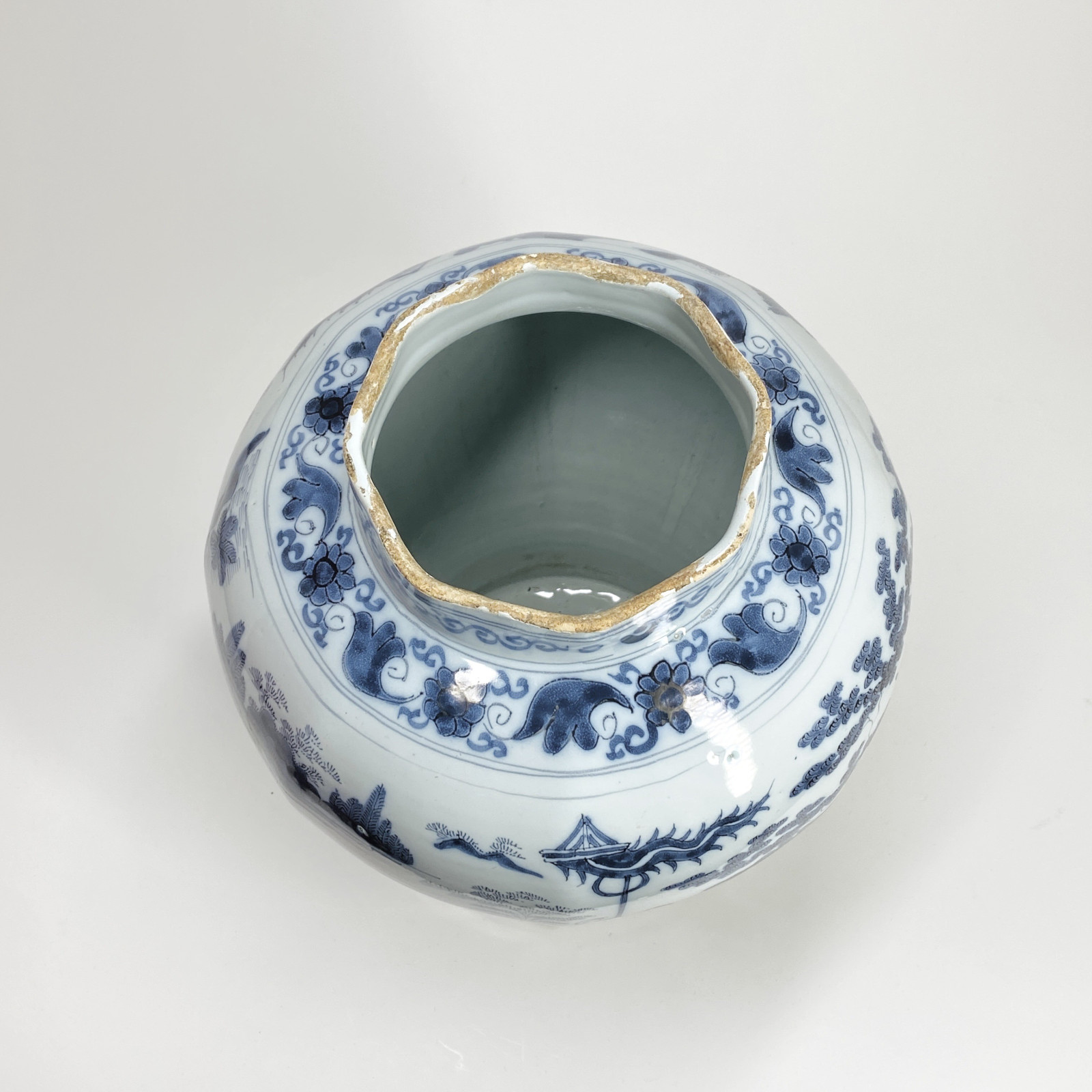 Delft - Deux potiches à décor aux chinois - Fin du XVIIe siècle
