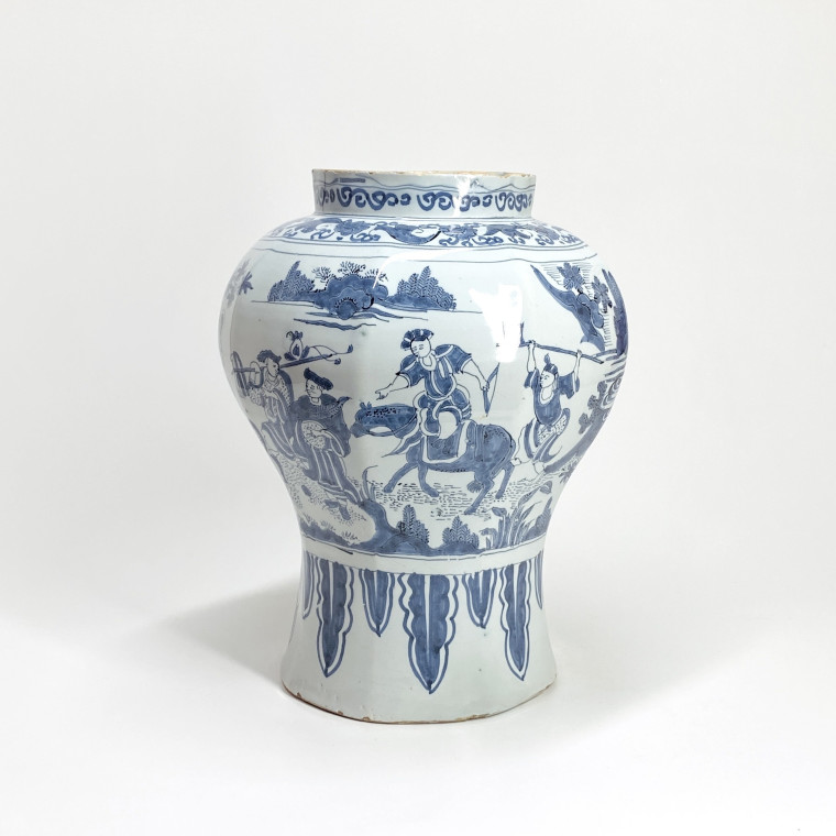 Delft - Deux potiches à décor aux chinois - Fin du XVIIe siècle