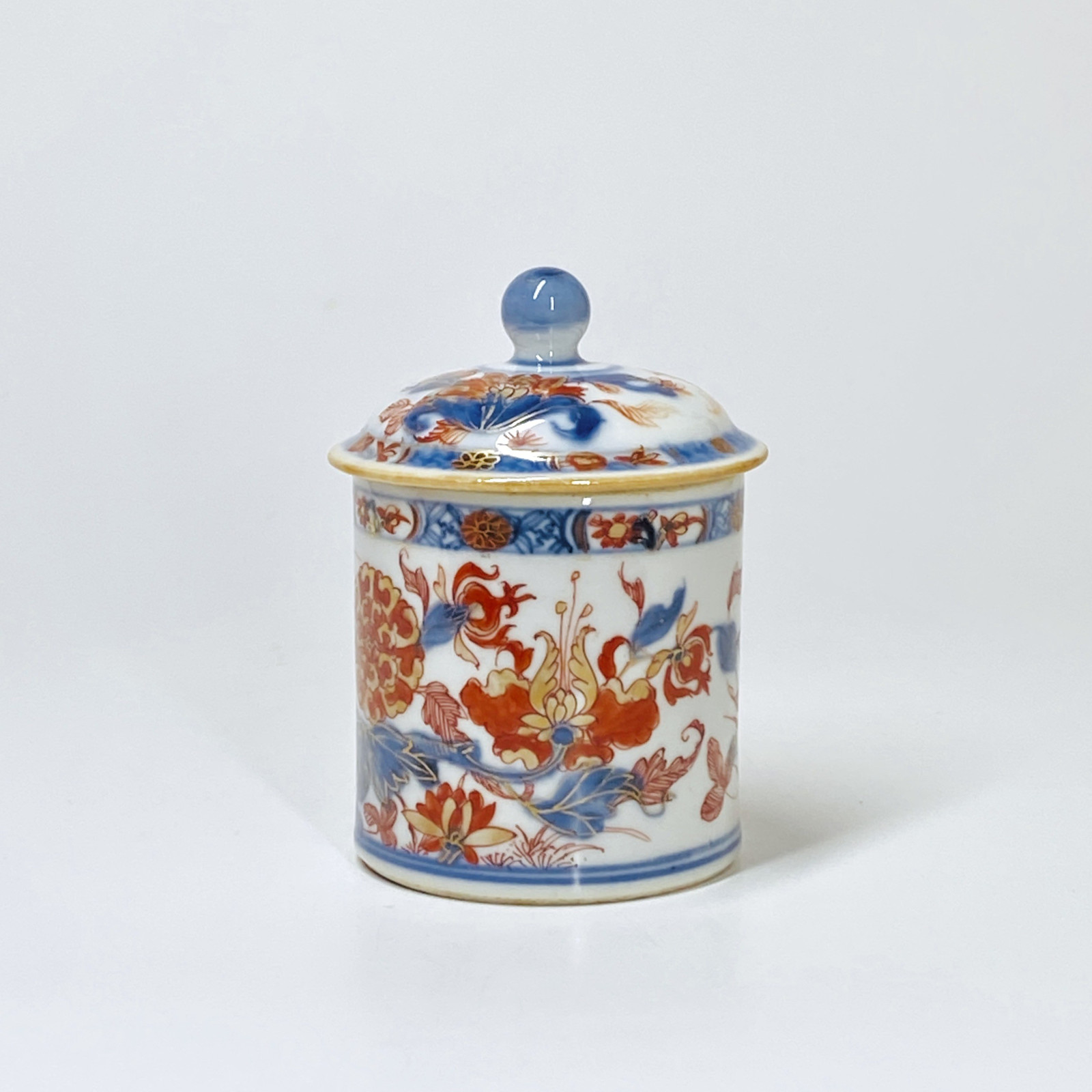 Chine - Pot à pommade à décor Imari - XVIIIe siècle