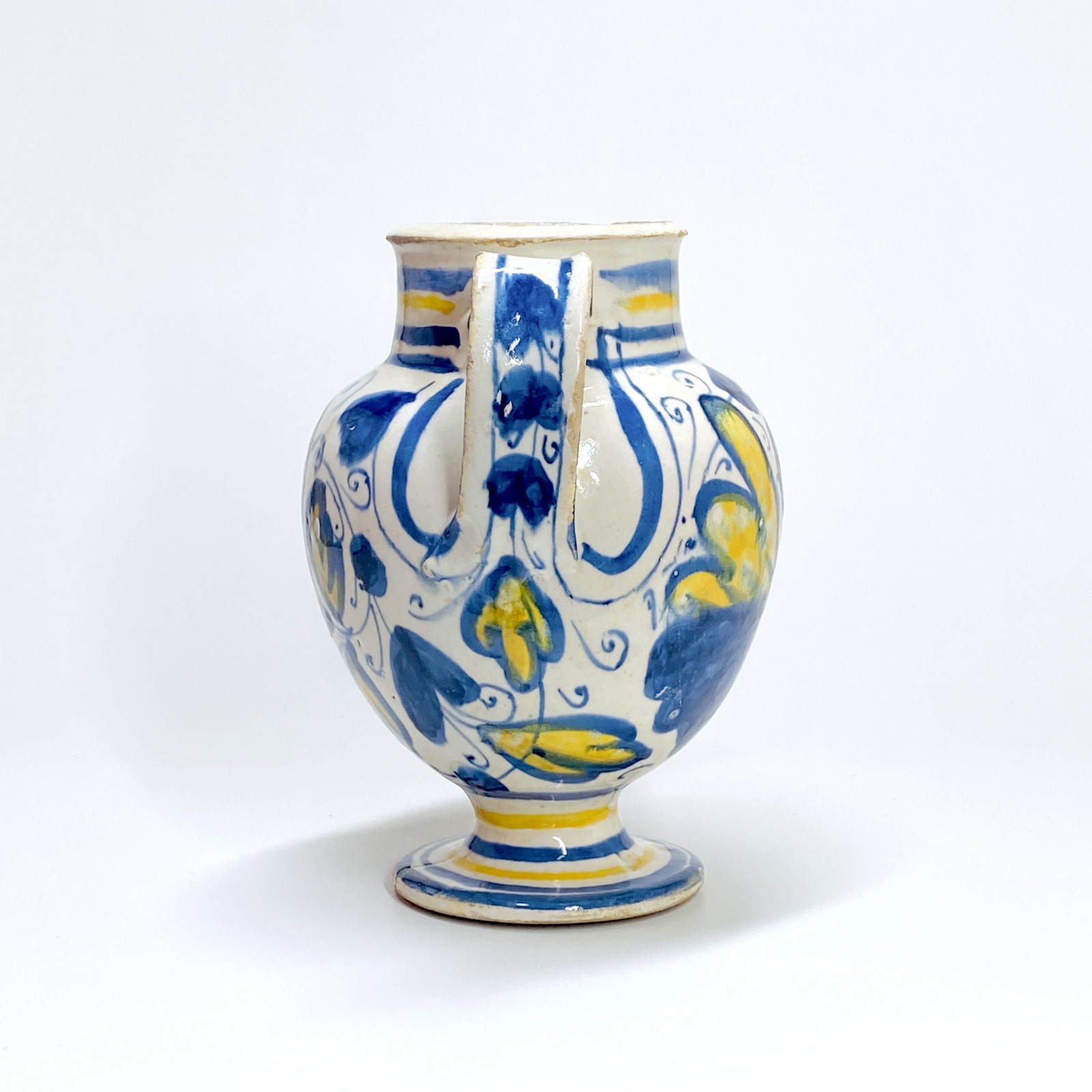 Lyon - Apothecary pot in majolica - Second half of the sixteenth century