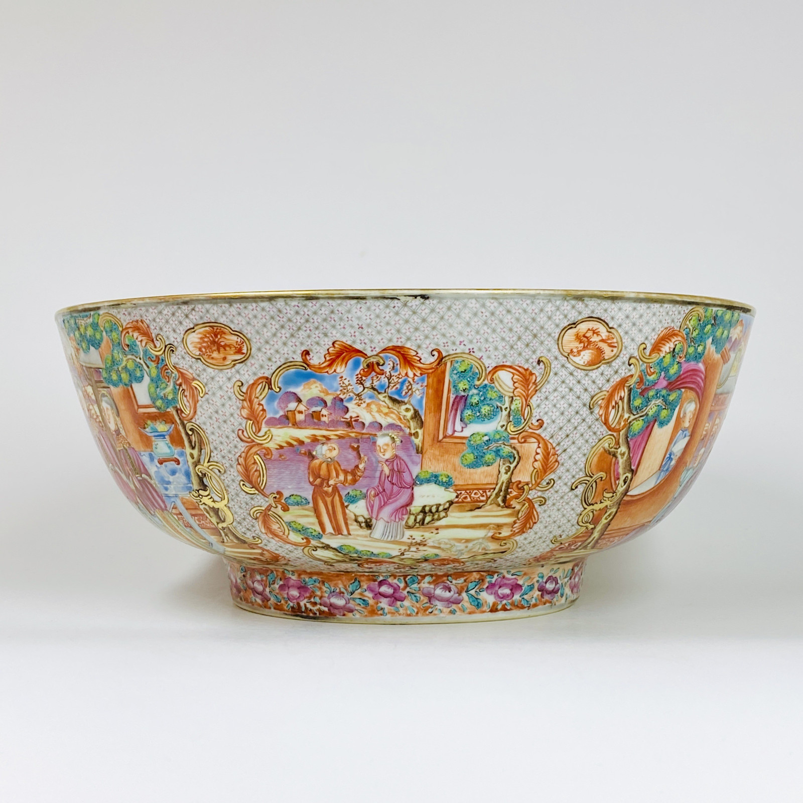 Chine - Bol à punch en porcelaine de la compagnies des Indes - Époque Qianlong 1736 - 1795