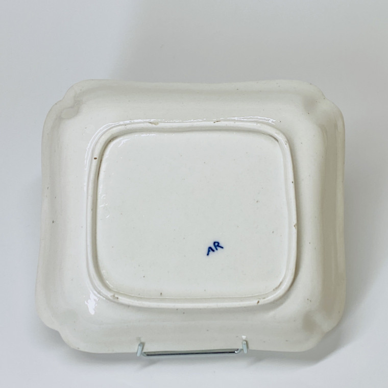 Arras - Rectangular dish in soft porcelain - Eighteenth century