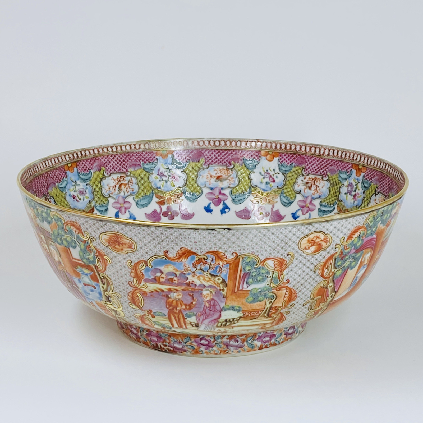 Chine - Bol à punch en porcelaine de la compagnies des Indes - Époque Qianlong 1736 - 1795