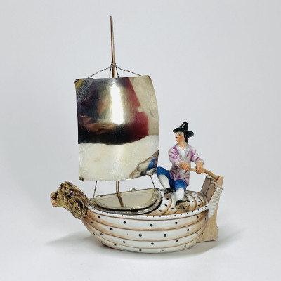 Meissen - Bateau formant une boîte à épices - XIXe siècle