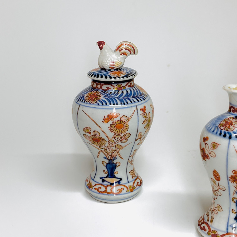 Japanese porcelain trim with Imari decoration - Arita - Early eighteenth century