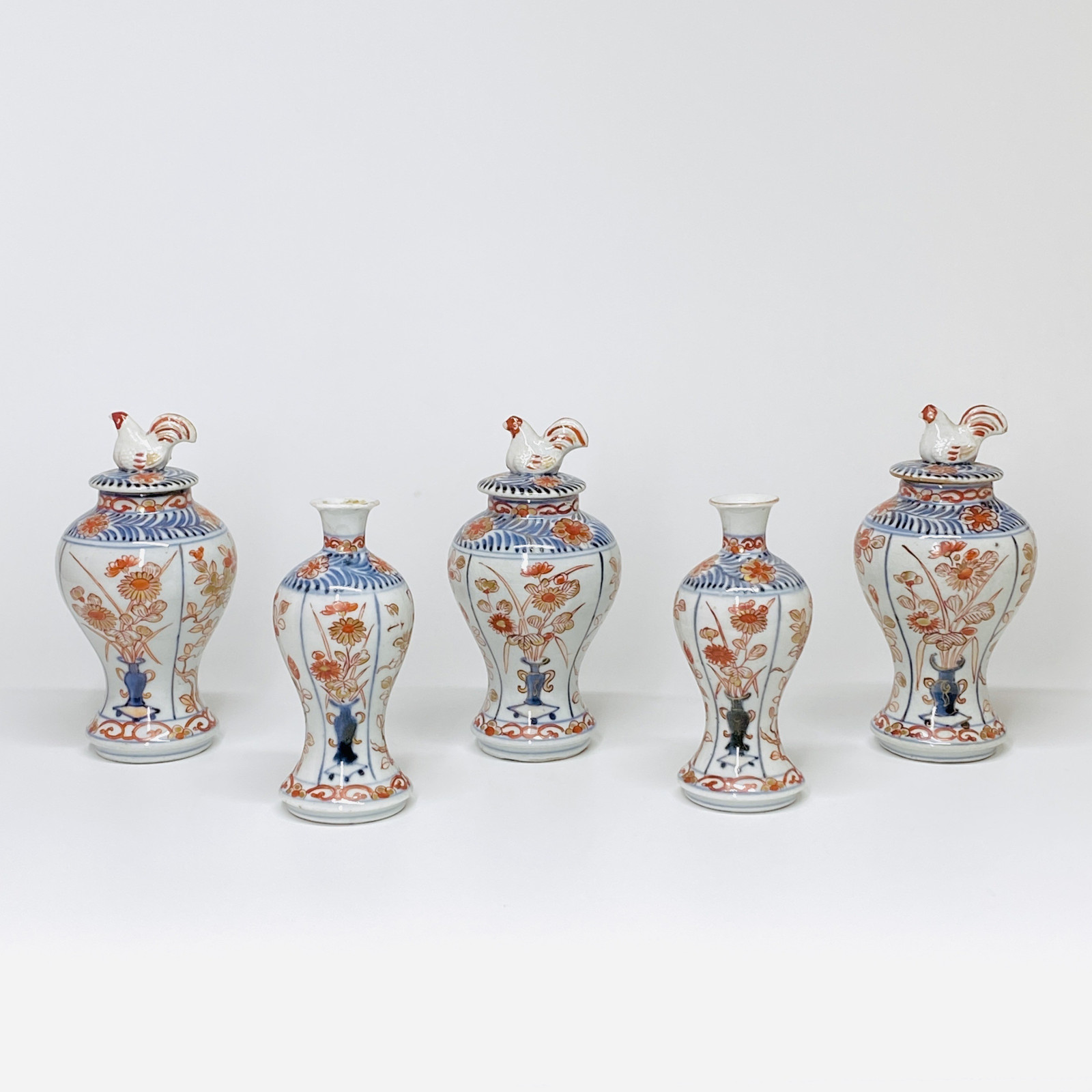 Japanese porcelain trim with Imari decoration - Arita - Early eighteenth century