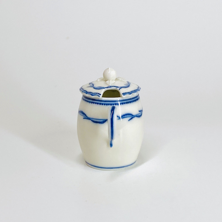 Arras soft porcelain mustard pot - Eighteenth century